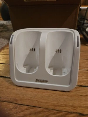Energizer Power And Play 2X Wii Remote Charging System Good Nintendo - Image 1 of 4