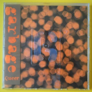 GARBAGE *QUEER* UK 2-track EMBOSSED CASE 7" #8161 ~ 1995 ~ 30 Y.O. L@@K - Picture 1 of 2