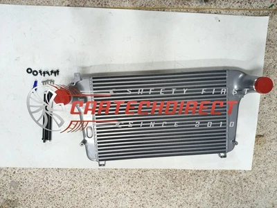 Performance Front Mount Intercooler For 2020-2023 Ford Explorer ST Silver. Foto 1 de 3