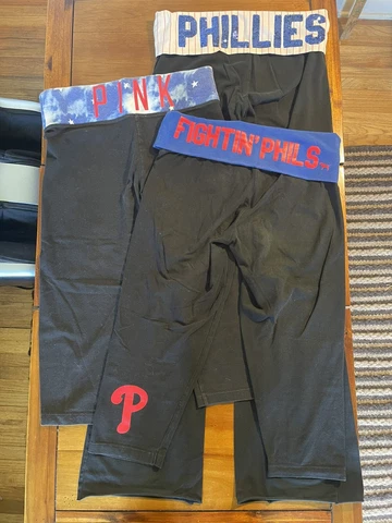 Lot Of 3 Phillies Victoria’s Secret 5th & Ocean Small Cotton Legging Capri Pants Cover