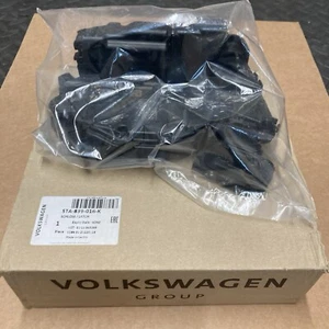GENUINE VOLKSWAGEN TOURAN MK2 2015-2021 REAR RIGHT SIDE DOOR LOCK 5TA839016K - Picture 1 of 6