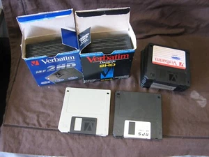 Lot de 34 disquettes 3,5" (24 neuves + 10 d'occasion) dont 20 en boîtes Verbatim - Afbeelding 1 van 5