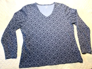 S266 - Croft & Barrow Ladies Size Petite L Top - Long Sleeves - Blue/Gray/Black - Picture 1 of 6