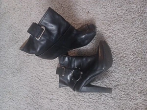 Jessica Simpson Moussy Leather Moto Boots Sz 7.5 Peep Toe Heels - Picture 1 of 11