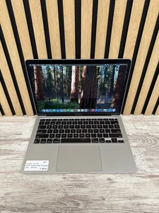 MacBook Air 13" 2020 M1 8gb 256gb SSD - Zdjęcie 1 z 4