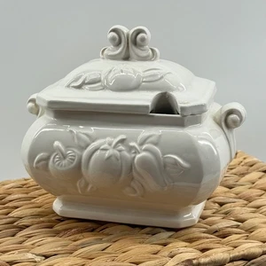 Vintage Ceramic Soup Gravy Tureen with Lid Ladle Cutout Embossed Farmhouse - Picture 1 of 10