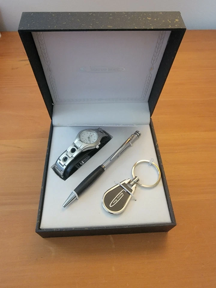 Marco Max Llavero de Bolsillo, Bolígrafo, Juego de Reloj NUEVO Unisex Acero Inoxidable Plata Foto 1 de 4