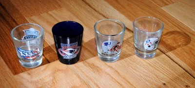 De colección New England Patriots Cuatro (4) vasos de tiro - Super Bowl y Campeones de la AFC Foto 1 de 4