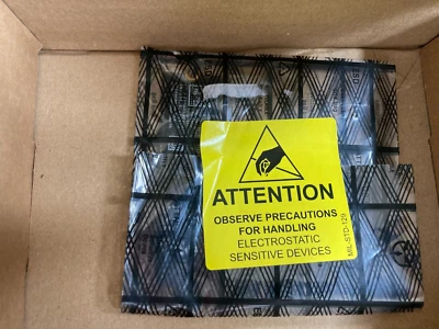 WESTERN DIGITAL SN810 2TB SSD PC  NVMe  M.2 2280 SDCPNRZ-2T00-1006 BRAND NEW - Image 1 of 3