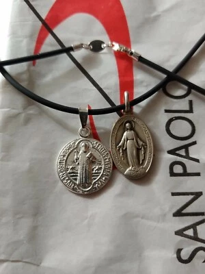 Collana Caucciù e Argento - Immagine 1 di 4