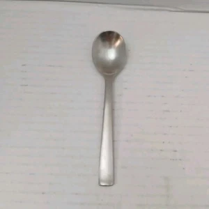Helmick Welch Svenska Teaspoon Satin 18/10 Stainless Korea 6 1/4 Inches - Picture 1 of 4