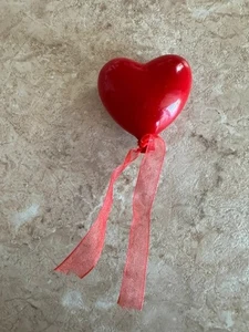 CALAMITE CUORE ROSSO CON NASTRO NATALE SAN VALENTINO BOMBONIERA ADDOBBO LAUREA - Picture 1 of 1