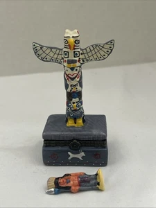 Vintage Porzellan Indianer Indianer Totempfahl Schmuckschatulle & Porzellanpuppe - Bild 1 von 21