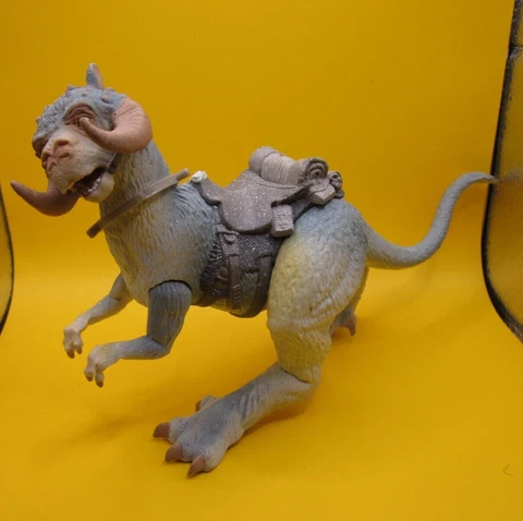 Star Wars Empire Strikes Back Hoth Taun Taun Tauntaun  1997 Lucas Film, Preowned Cover