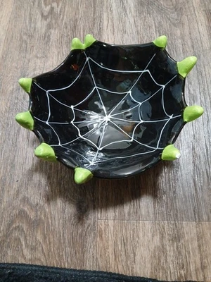🎃👻HALLOWEEN🎃👻 Wicked CANDY bowl- Black A D White Spider Web W/Green Witches - Image 1 of 3