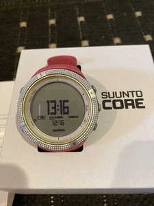 Suunto Core Altimeter Barometer Mountain Climbing Watch Boxed - Picture 1 of 11