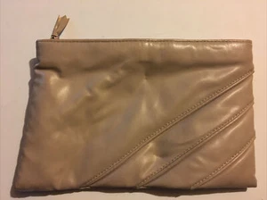 Holiday Fair Vintage 1980s Purse Beige Handbag Faux Leather Vinyl Tan - Picture 1 of 7