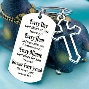 EVERY DAY / HOUR / MINUTE GOD THINKS OF YOU - BIBLE VERSE KEYRING PLUS CROSS T45 - Picture 1 of 2