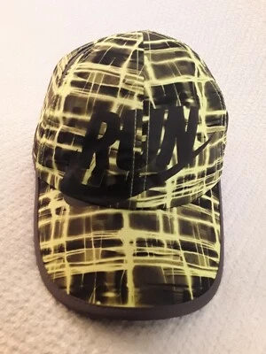 NIKE FeatherLight Hat DriFit Running Tennis Yellow Adjustable Strapback Cap RUN - Image 1 of 4