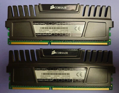 Corsair CMZ8GX3M2A1600C9 - 8GB (2x4GB) DDR3 UDIMM RAM (DDR3-1600, PC3-12800U) - Bild 1 von 2