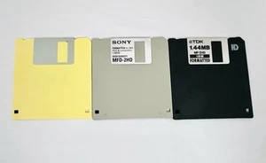 NEW IBM Formatted Mix Color Pack 3.5" Floppy Disks Sony TDK 22 Untested Vintage - Afbeelding 1 van 6