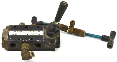 Parker Manual Air Control 150 PSI E20831000 - Image 1 of 4