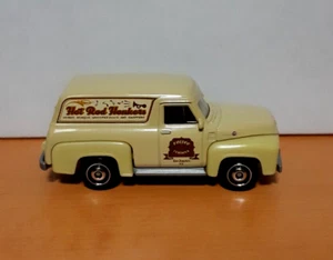 MATCHBOX Ford F-100 Panel Van - Picture 1 of 3