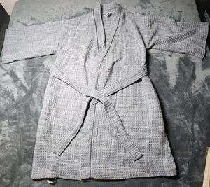 Nordstrom Robe Medium Gray Waffle Knit Belted Pockets Unlined Z* - Picture 1 of 8