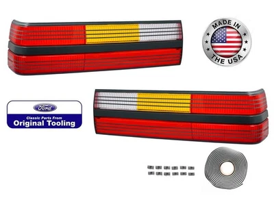 Mustang SVO 1984 y Cobra 1993 lentes de luz trasera rayas negras y kit de herrajes Foto 1 de 2