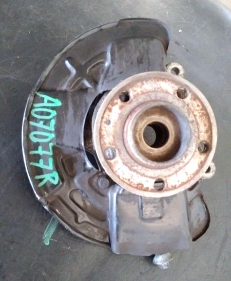 2001 - 2006 Volvo S60 conjunto de eixo dianteiro direito/cubo de direção. destro - Imagem 1 de 3