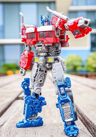 TRANSFORMERS STUDIO SERIES 102 BB BUZZWORTHY BUMBLEBEE OPTIMUS PRIME Target Excl Cover