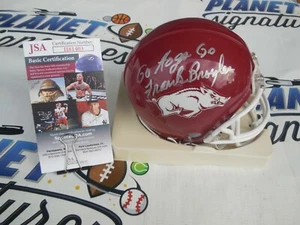 Frank Broyles signierter Arkansas UA Razorbacks Minihelm mit Go Hogs Go JSA COA  - Bild 1 von 1