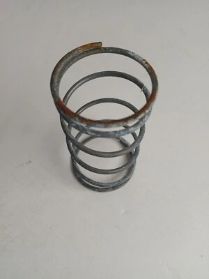 Poulan TE 450 Trimmer Compression Spring 530042084 - Image 1 of 3