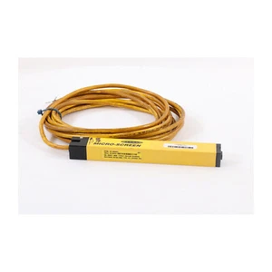 Receptor de cortina de luz micro pantalla Banner USE824Y usado UMP - Imagen 1 de 5