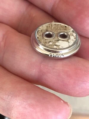 CHANEL 2 CC Logo Knöpfe GRATIS US S/H - Bild 1 von 4