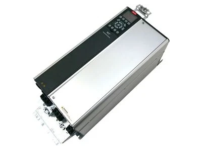 Danfoss VLT FC-302P22KT5E20H1BGXXXXSXXXXALBXCXXXXDX 131Z5868 22kW/30HP -unused- - Bild 1 von 4