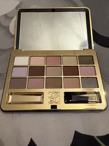 Estee Lauder Deluxe Eyeshadow Palette - Picture 1 of 3