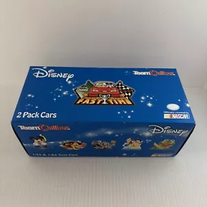 2006 Disney Team Caliber Daytona 500 Mickey & Friends 2 Pack Maßstab 1:24, Maßstab 1:64 - Bild 1 von 24