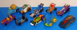 Hot Wheels Set 10 Fahrzeuge Brötchen Stahl Bump Around Loopster Stealth Piranha - Bild 1 von 2