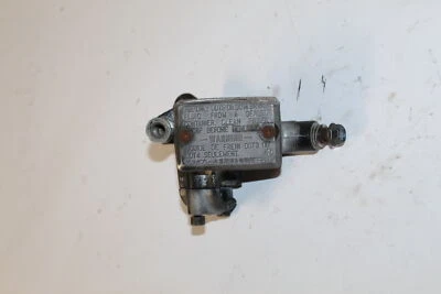 ГЛАВНЫЙ ЦИЛИНДР СЦЕПЛЕНИЯ 1985 HONDA V30 MAGNA VF500C VF 500 C - Изображение 1 из 4