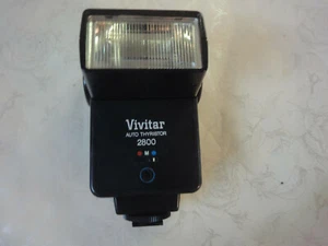 Flash para cámara con montaje de zapato Vivitar Auto Thyristor 2800 - Imagen 1 de 7