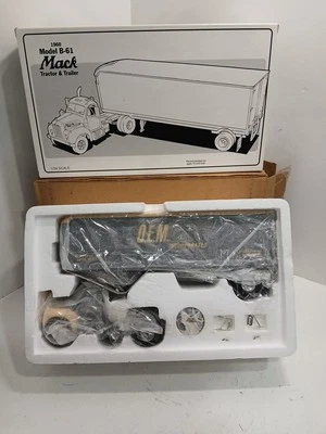 First Gear 1960 Mack B-61 O.E.M. Glass, INC. Semi 1/34 Scale 19-1715 New In Box - Image 1 of 4