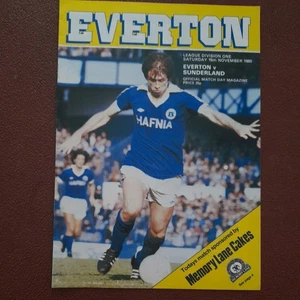 Everton v Sunderland 1980/81 match programme. Excellent Condition. - Picture 1 of 1