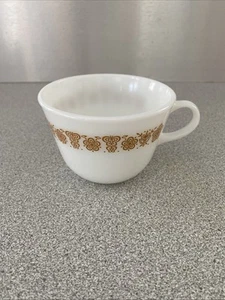 Vintage Pyrex Corning Milk Glass Butterfly Gold Coffee Cup in ExCond - Picture 1 of 6