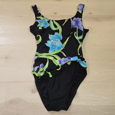 Купальник цельный женский Longitude черный тропический с цветочным принтом без бирки размера  - Изображение 1 из 4