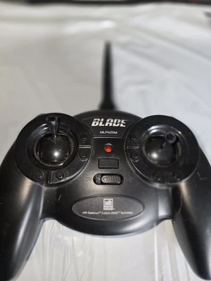 Transmisor de 4 canales MLP 4DSM hoja sin precio base de un dólar para helicópteros de radiocontrol Foto 1 de 2