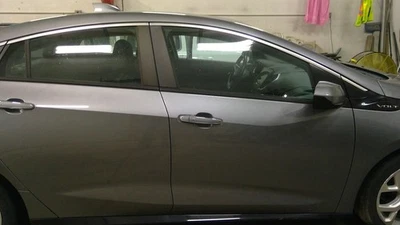 Puerta delantera derecha pasajero compatible con 16-19 voltios 3122441 Foto 1 de 4