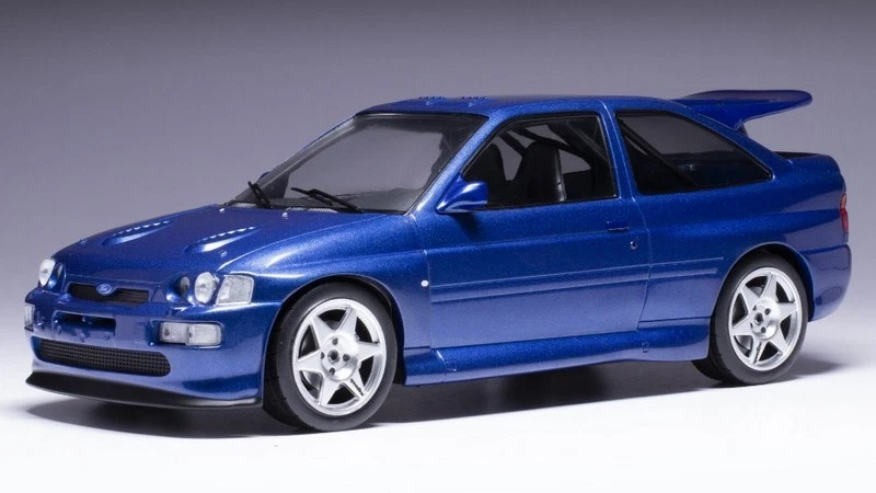 Ford Escort RS Cosworth 1996 Met.blue 'Ready To Race' 1:18 IXO 18CMC180 - Immagine 1 di 1