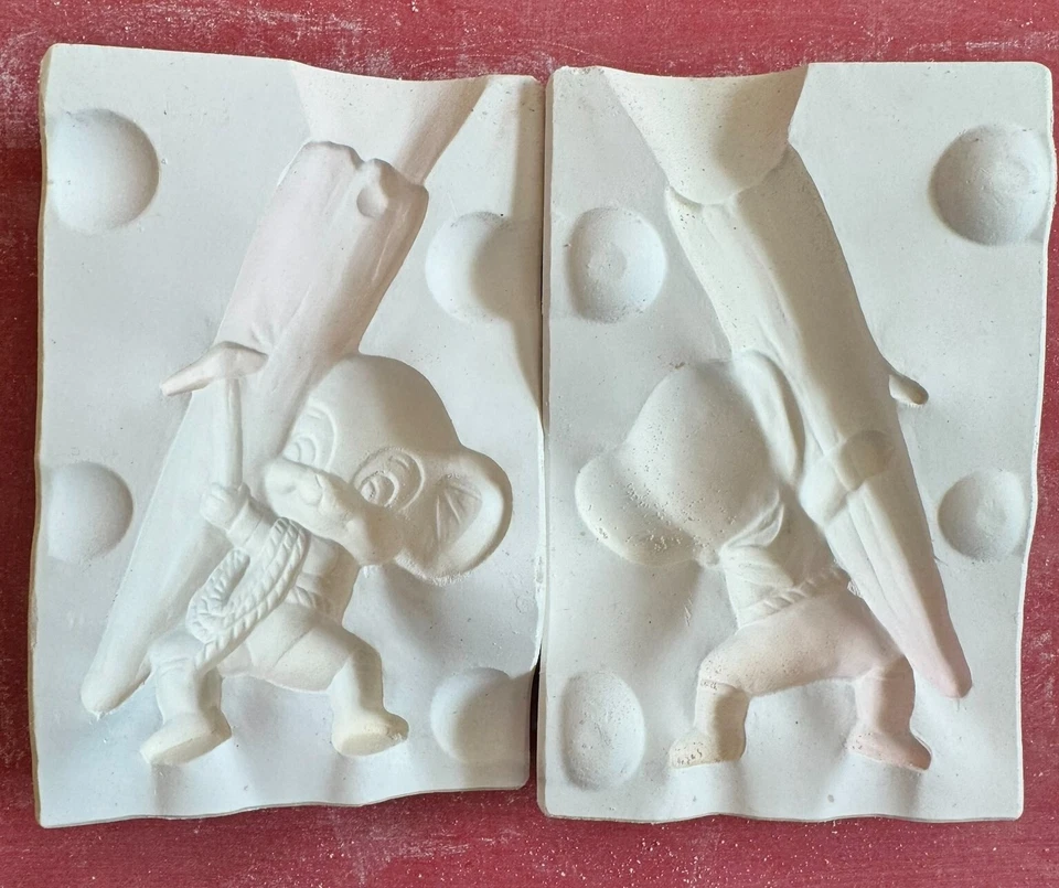 Mouse Picking an Icicle -Alberta #A284 Christmas Ornament Ceramic Mold Foto 1 de 1