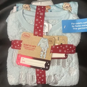 Frozen Anna/Elsa Pajama Set 2 piece  Size 5/6 Top is Fleece & Bottom is Cotton - Picture 1 of 2